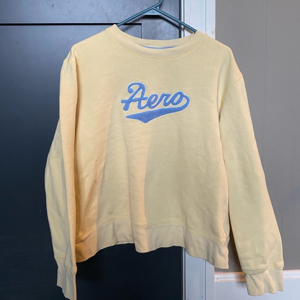 Aero Crewneck